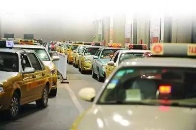南京出租車運價改革方案聽證 全天候全程雙計費將如何影響市民出行？
